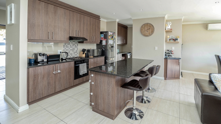 3 Bedroom Property for Sale in Sonkring Western Cape